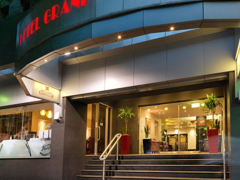 Hotel Grand Chancellor Melbourne - Accommodation Burleigh 2