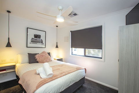 All Seasons Mildura Holiday Park - Accommodation Burleigh 0