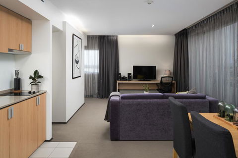 Atura Dandenong - Accommodation Burleigh 3