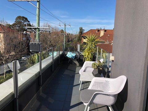 Vibe-Modern 2 Bed Apartment - Accommodation Burleigh 9