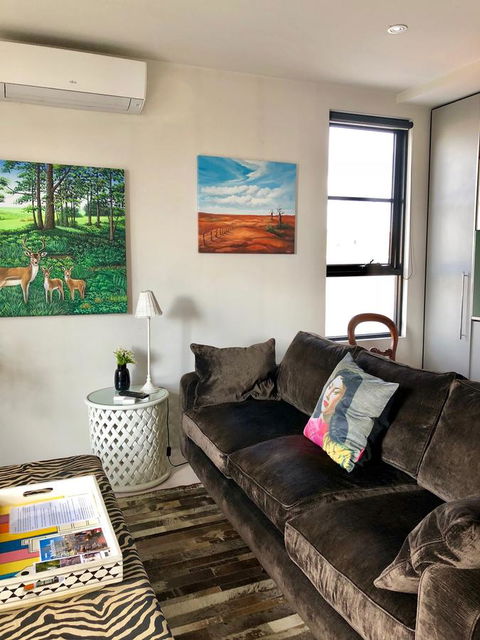 Vibe-Modern 2 Bed Apartment - Accommodation Burleigh 3