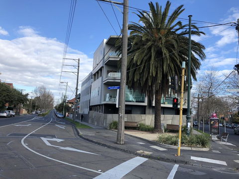 Vibe-Modern 2 Bed Apartment - Accommodation Burleigh 11