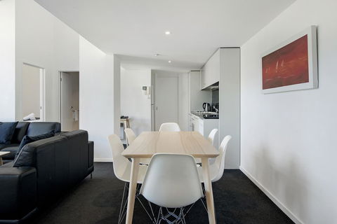ULTIQA Little Collins (located At The Hero Apartment Building) - Accommodation Burleigh 23