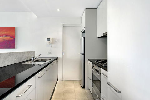 ULTIQA Little Collins (located At The Hero Apartment Building) - Accommodation Burleigh 12