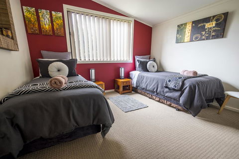 Azen Haven - Accommodation Burleigh 3