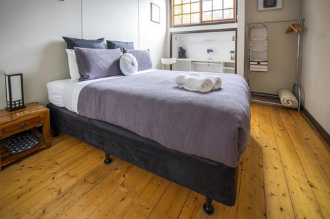 Azen Haven - Accommodation Burleigh 1