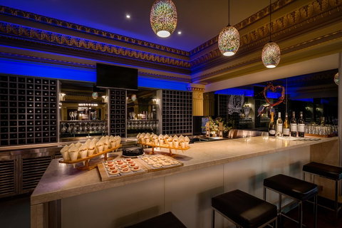 Treasury On Collins - Accommodation Burleigh 6