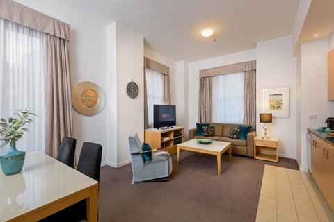 Treasury On Collins - Accommodation Burleigh 27