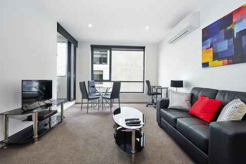 Melbourne Knox Central Apartment Hotel Official - Accommodation Burleigh 11