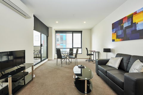 Melbourne Knox Central Apartment Hotel Official - Accommodation Burleigh 36