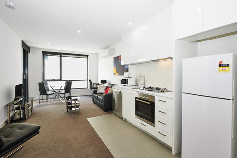 Melbourne Knox Central Apartment Hotel Official - Accommodation Burleigh 26