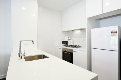 Melbourne Knox Central Apartment Hotel Official - Accommodation Burleigh 19