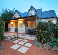 Two Truffles Cottages - Accommodation Burleigh