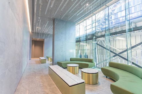 Victoria One Melbourne Onelife Apartments - Accommodation Burleigh 14