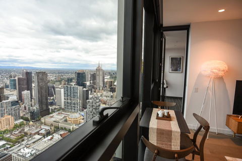 Victoria One Melbourne Onelife Apartments - Accommodation Burleigh 26