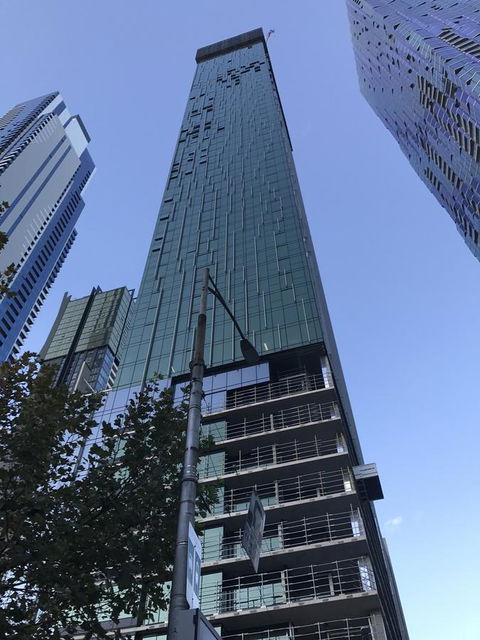 Victoria One Melbourne Onelife Apartments - Accommodation Burleigh 9
