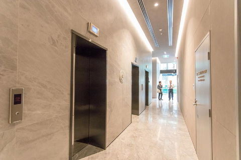 Victoria One Melbourne Onelife Apartments - Accommodation Burleigh 15