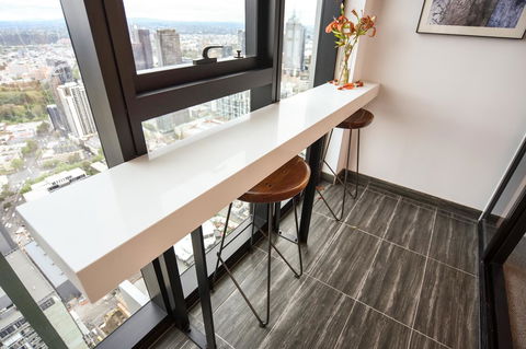 Victoria One Melbourne Onelife Apartments - Accommodation Burleigh 24