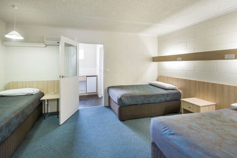 Box Hill Motel - Accommodation Burleigh 10
