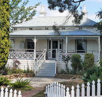 Fairbank House - Accommodation Burleigh