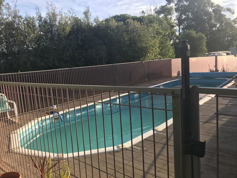 Eagle Bay Views - Accommodation Burleigh 6