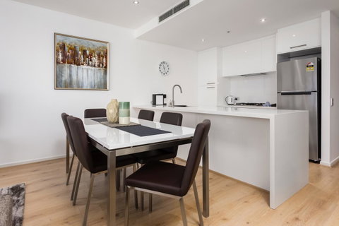 Accent Accommodation@Docklands - Accommodation Burleigh 11