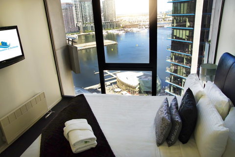 Accent Accommodation@Docklands - Accommodation Burleigh 28