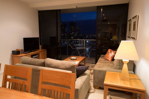Accent Accommodation@Docklands - Accommodation Burleigh 16