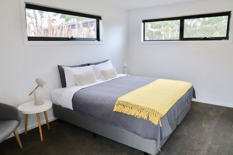 By Moonlight - Accommodation Burleigh 3