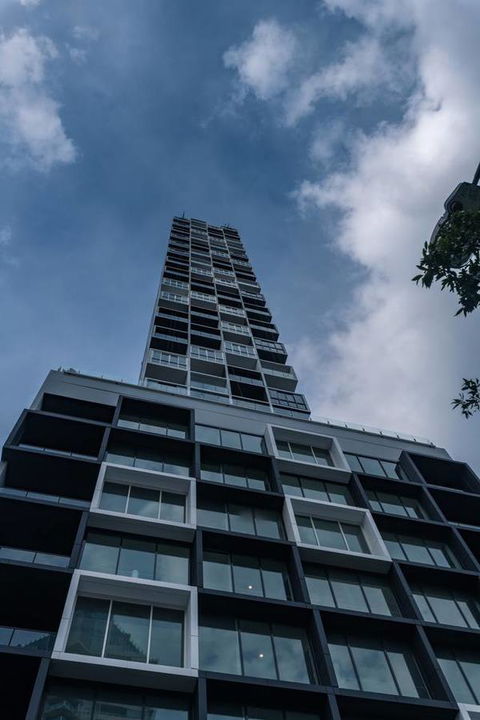 International 2 Bed 2 Bath Apartment - Accommodation Burleigh 14