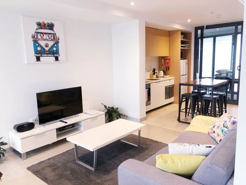 Trendy City Pad Melbourne - Accommodation Burleigh 4
