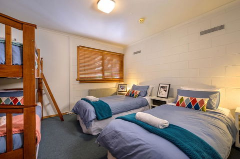 FOUNTAINS 3, Mount Hotham - Accommodation Burleigh 6