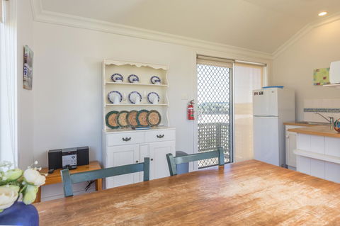 Cottages For Couples - Accommodation Burleigh 18