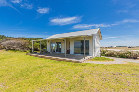 Cottages For Couples - Accommodation Burleigh 14
