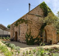 The Chapel - Accommodation Burleigh