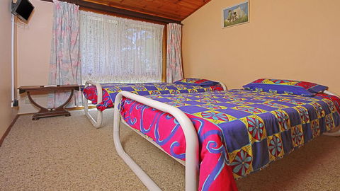 The Court 4 - Lazy Dayz - Accommodation Burleigh 1