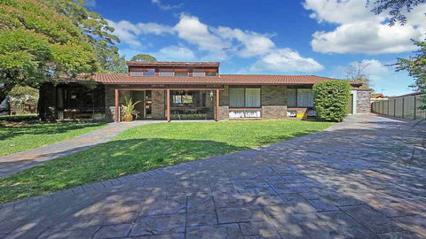 The Court 4 - Lazy Dayz - Accommodation Burleigh 2
