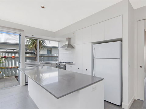 The Craic - Accommodation Burleigh 2