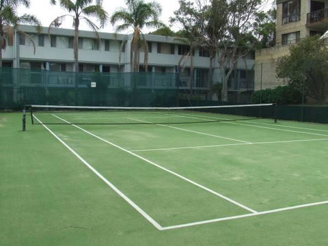 The Dunes Unit 5 - Fingal Bay - Accommodation Burleigh 1