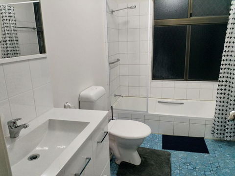 The Fawzi Muslim Homestay - Accommodation Burleigh 3