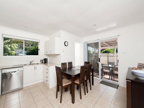 The Fingie @ Fingal Bay - Accommodation Burleigh 0