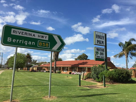 The Finley Palm Motor Inn - Accommodation Burleigh 0