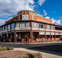 The Imperial Hotel - Accommodation Burleigh