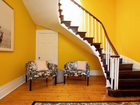 The Ivy Bank - Accommodation Burleigh 0