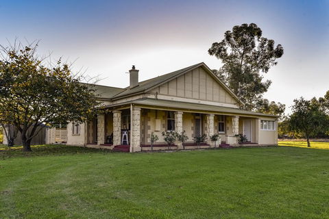 The Jazz B&B - Accommodation Burleigh 0