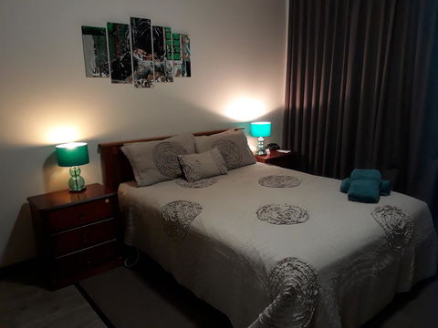 The Moe Motor Inn - Accommodation Burleigh 0