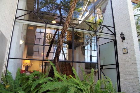 The Old Joyce Factory Loft Apartment - Accommodation Burleigh 2