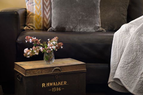 The Raglan - Accommodation Burleigh 3