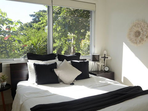 The Rays - Accommodation Burleigh 1