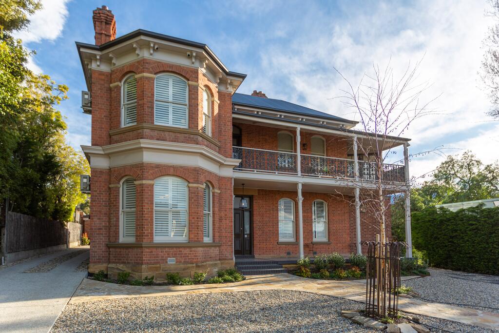 Lower Sandy Bay TAS Accommodation Burleigh